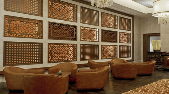 The Manhattan Lounge w St. Regis Saadiyat Island