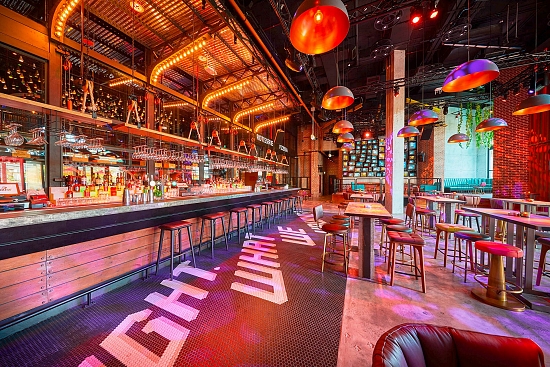 Bar Bar
