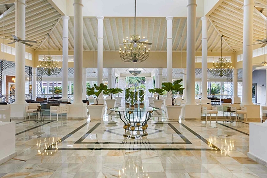 Luxury Bahia Principe Ambar lobby