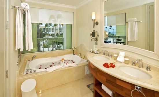 Iberostar Grand Hotel Bavaro - przykładowa łazienka Iberostar Grand Hotel Bavaro - przykładowa łazienka